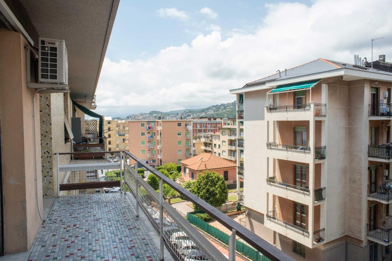 Casa Lorenza Albisola Superiore Ngoại thất bức ảnh